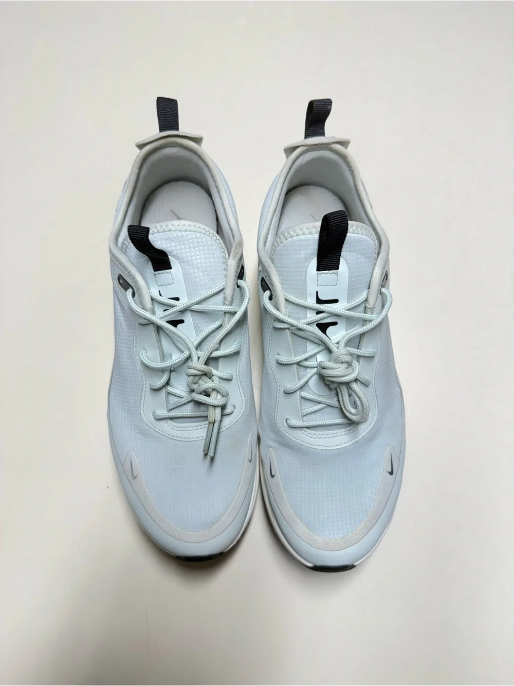 Nike Air Max Dia Summit Women's Shoes Sneakers Athletic White Metallic Luster